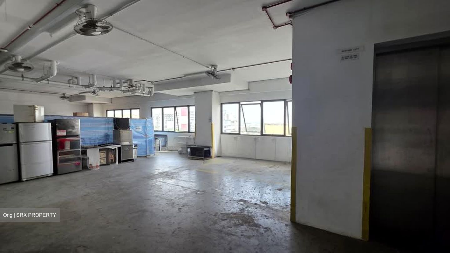 Tuas View Close (D22), Factory #562096381
